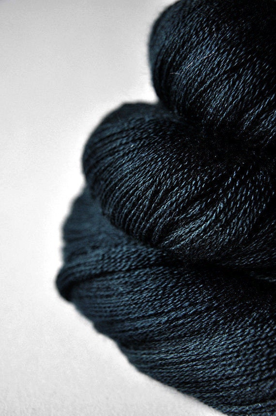 A dark storm has begun - Merino/Silk/Cashmere Yarn Fine Lace weight