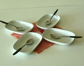 Vintage Airlines's plates