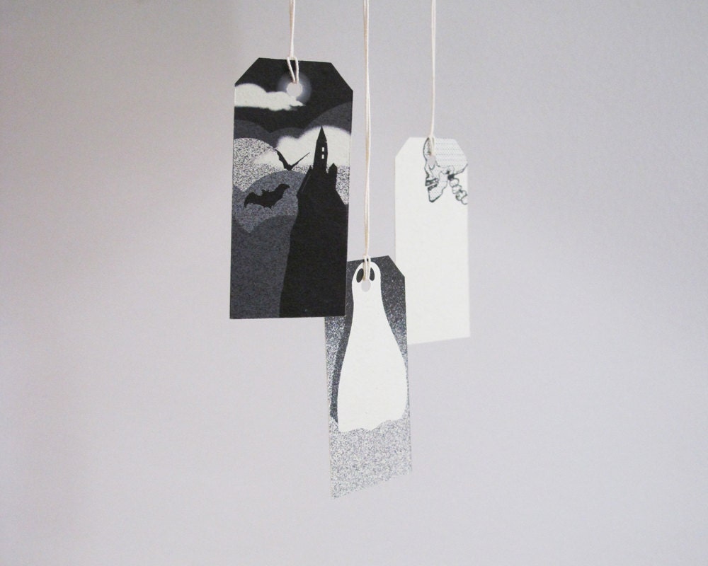 Halloween gift tags - ghost - skull - castle - set of 6