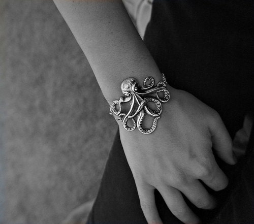 Olivia Paige - Rockabilly octopus bracelet - OliviaPaigeClothing