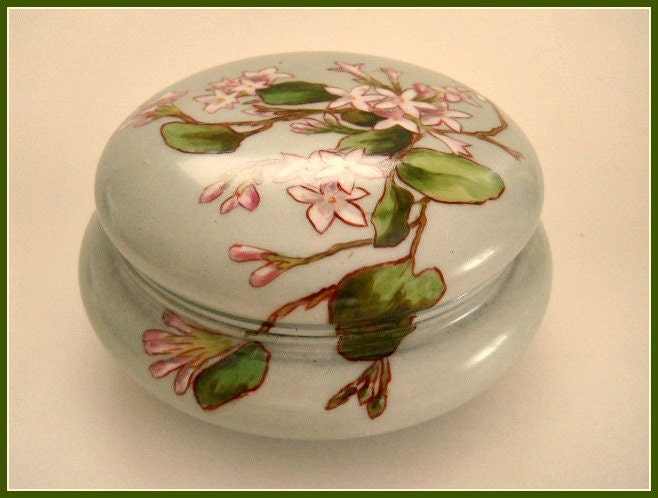 Dresser/Vanity Jewelry/Trinket Box Hand Painted Art Nouveau Antique Porcelain  -  SALE