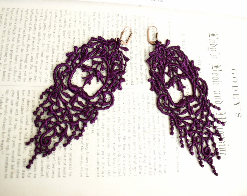 romantic lace earrings -JULIANA- purple