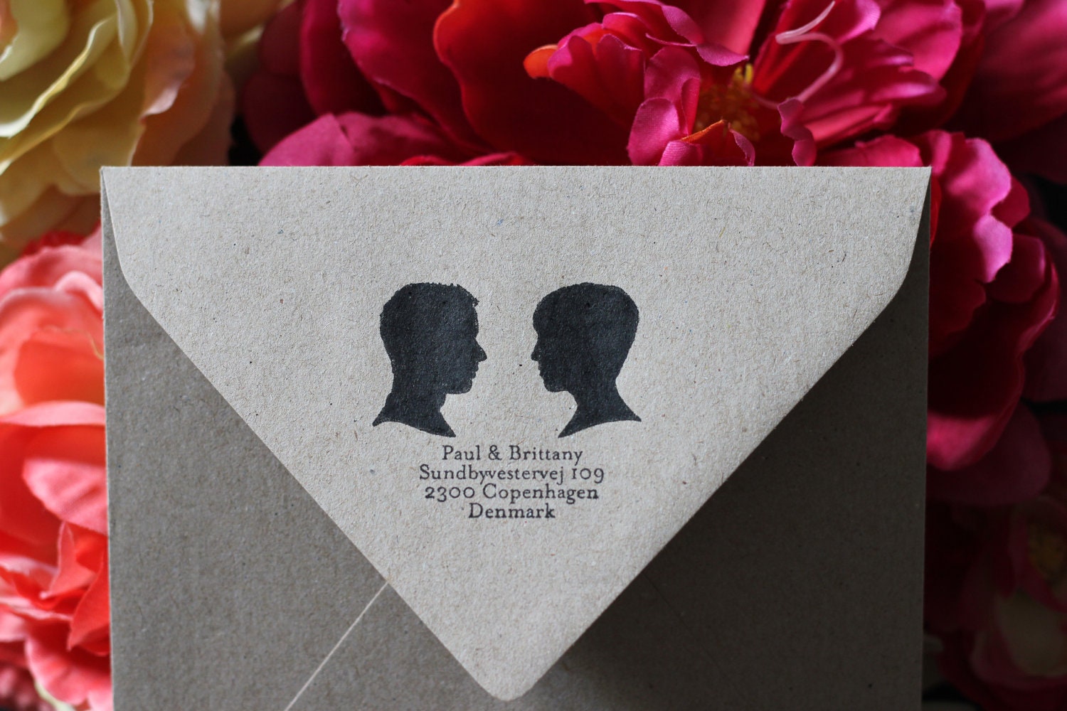 Customized silhouette rubber stamp