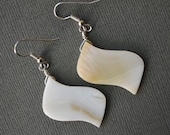 White Mother of Pearl Swirls . Earrings . Silver . MOP Swirl Collection