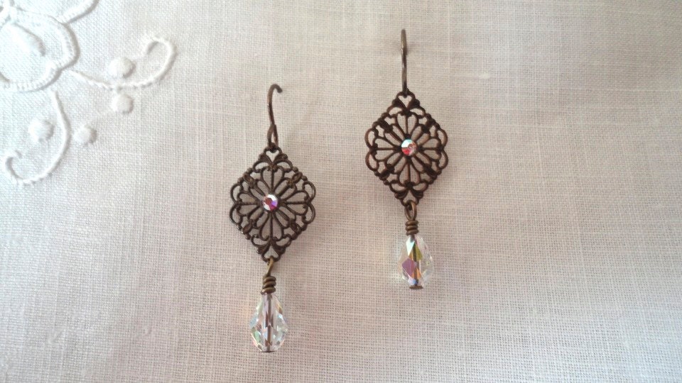 Earrings Sparkling Swarovski Crystal Teardrops Brass Filigree