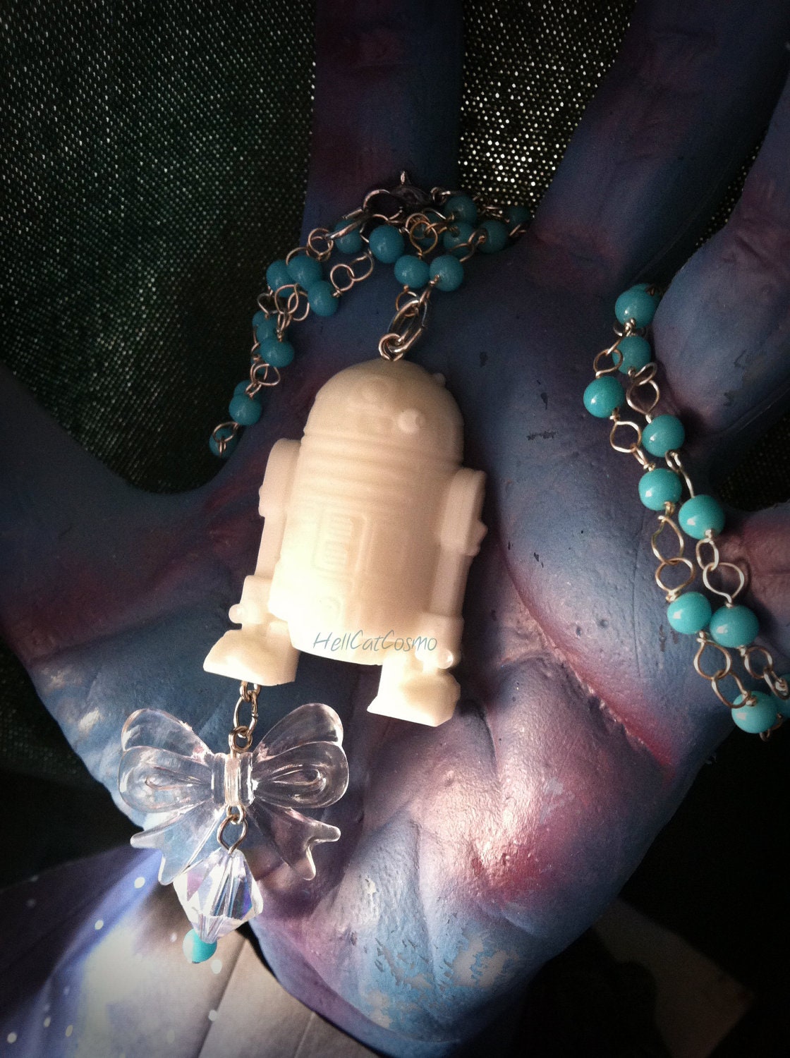 R2D2 is Pretty necklace