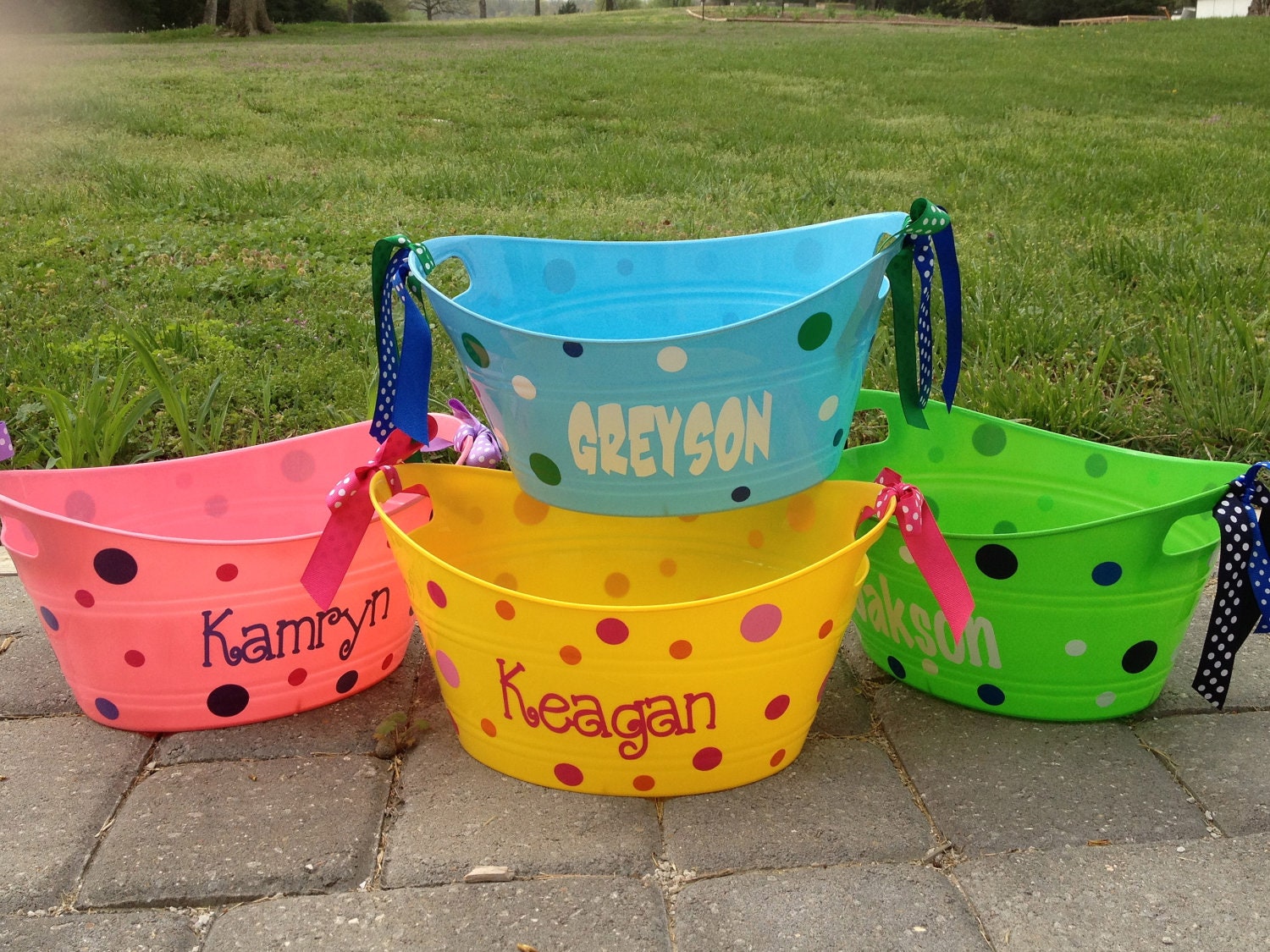 Personalized oval tub - Easter basket, gift basket, name, initial or monogram, polka dots or custom design, baby gift basket