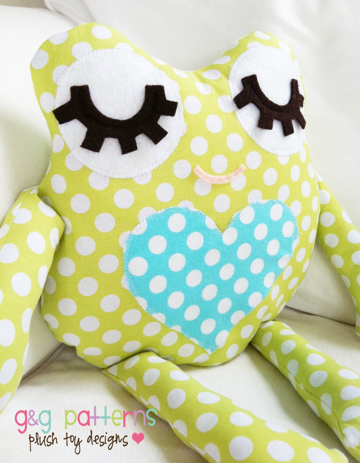 Frog Sewing Pattern - Frog Pillow Softie Fabric Toy - PDF Sewing Pattern