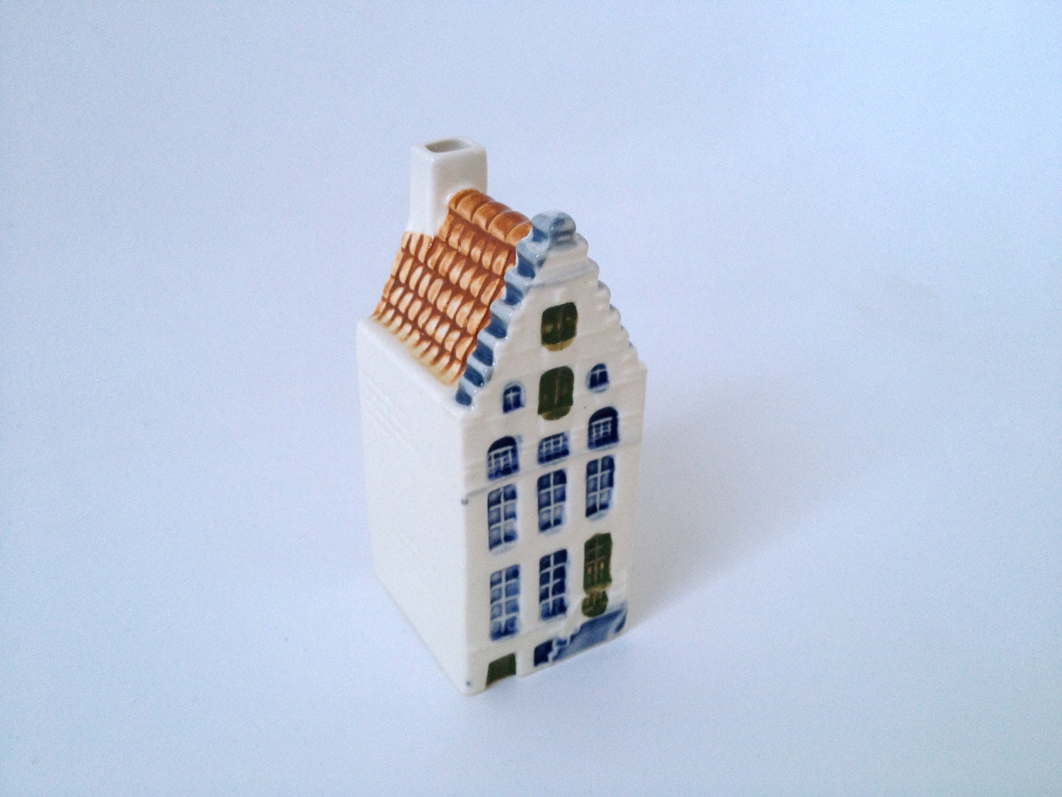 SALE - Little Vintage Dutch House