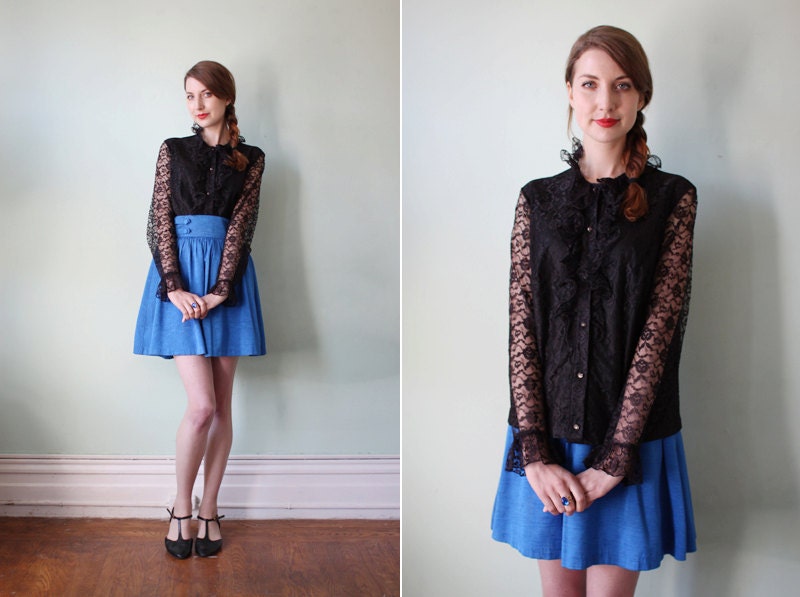 vintage 1960's black lace long sleeved ruffle blouse / size m
