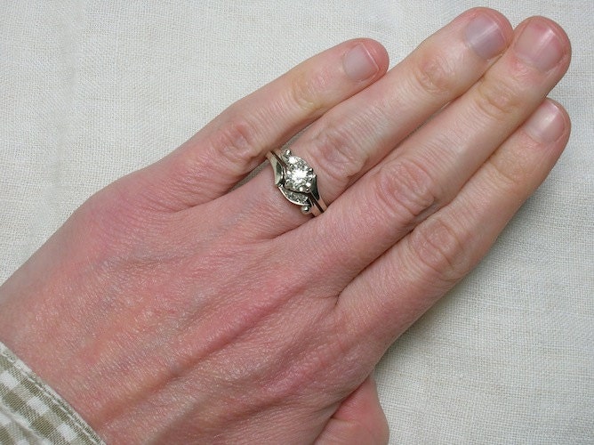 Vintage Wedding Rings Set: 1960s Classic White Gold Beauty