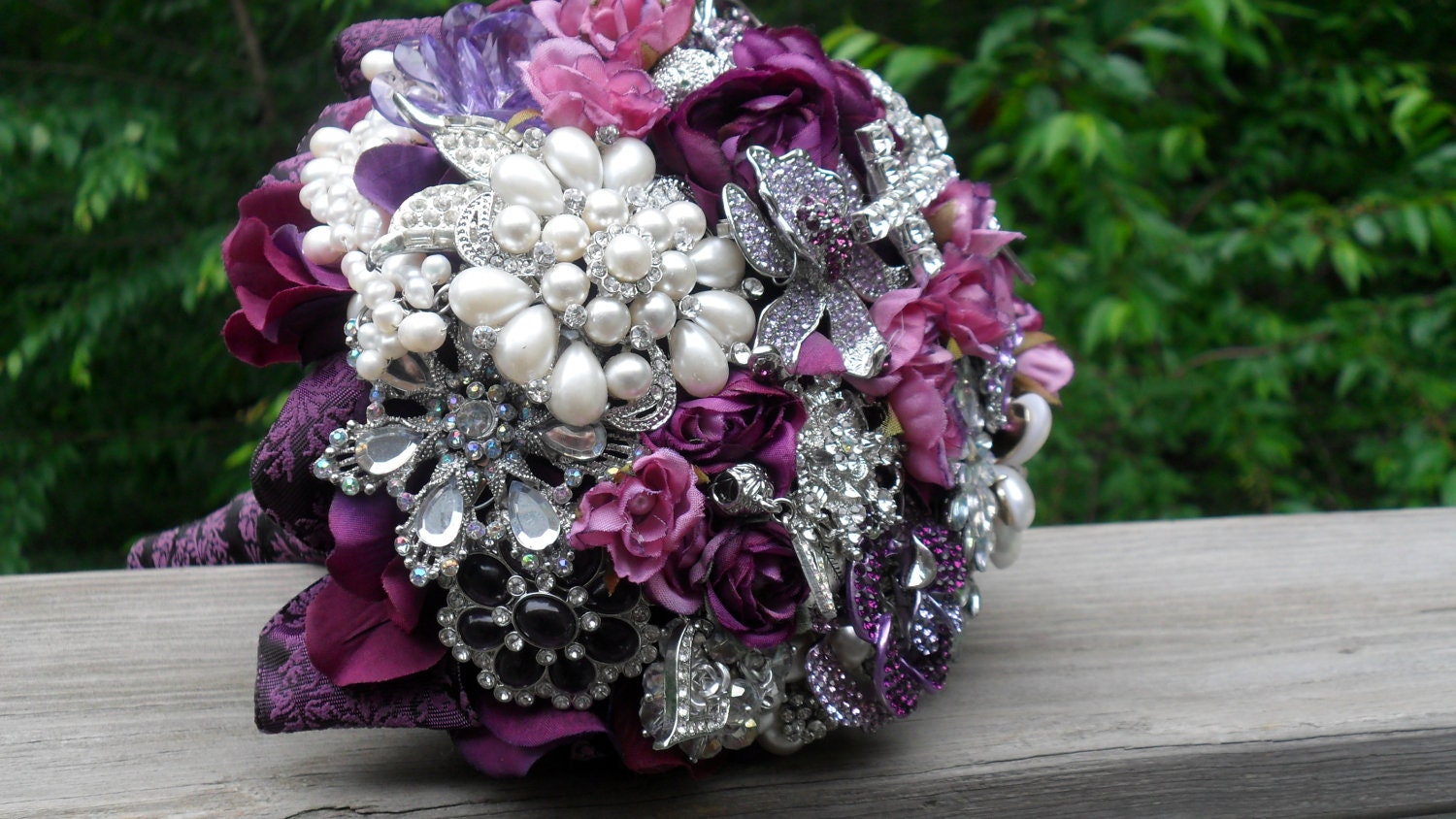 Brooch and Jeweled Wedding Bouquet...Medium... Made to Order