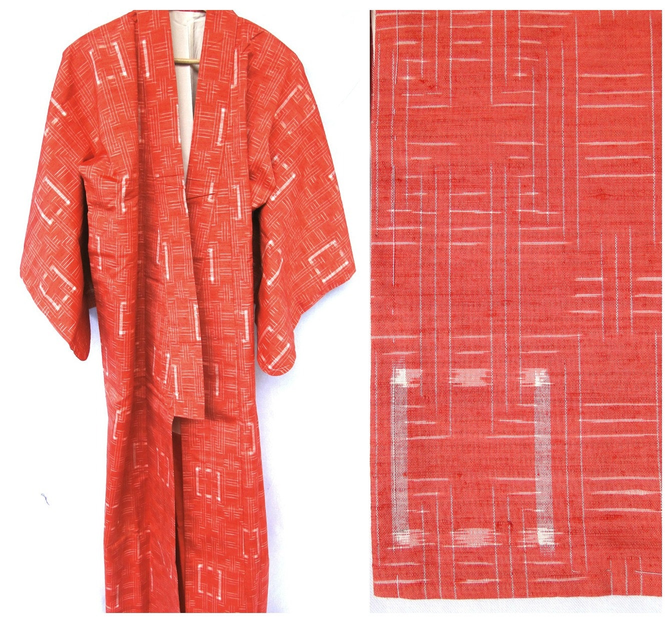 IKAT Silk Kimono Robe. Japanese Vintage. Superb Quality. Unbelievable Colour. Coral / Peach. (Ref: CF040)