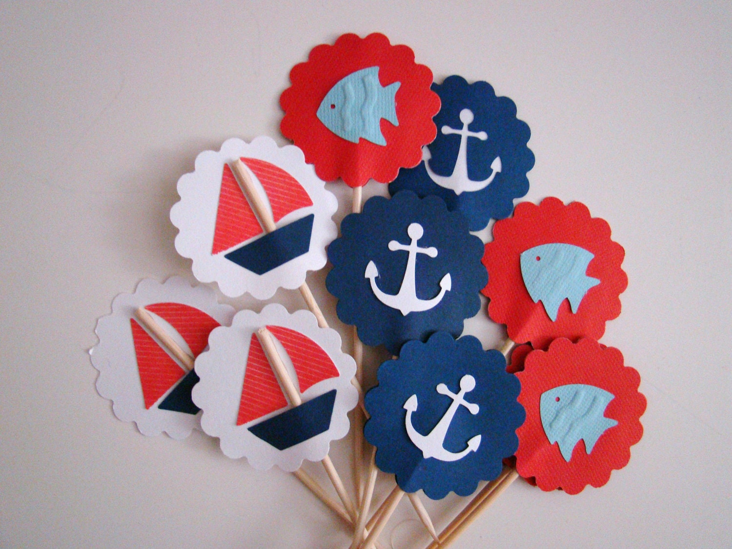anchor cupcakes