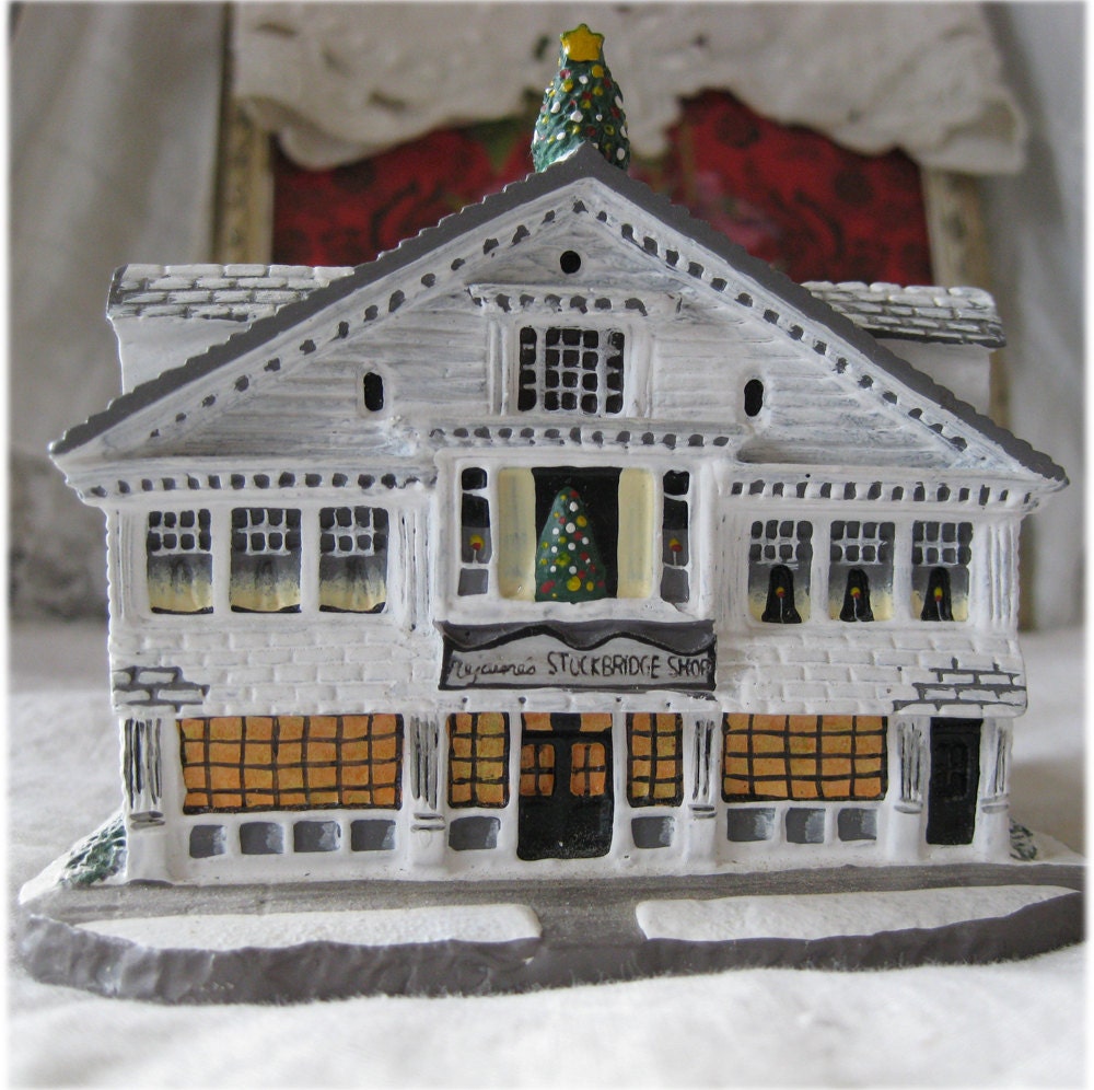 ON SALE - Norman Rockwell's Studio -  Main Street Collection - Christmas