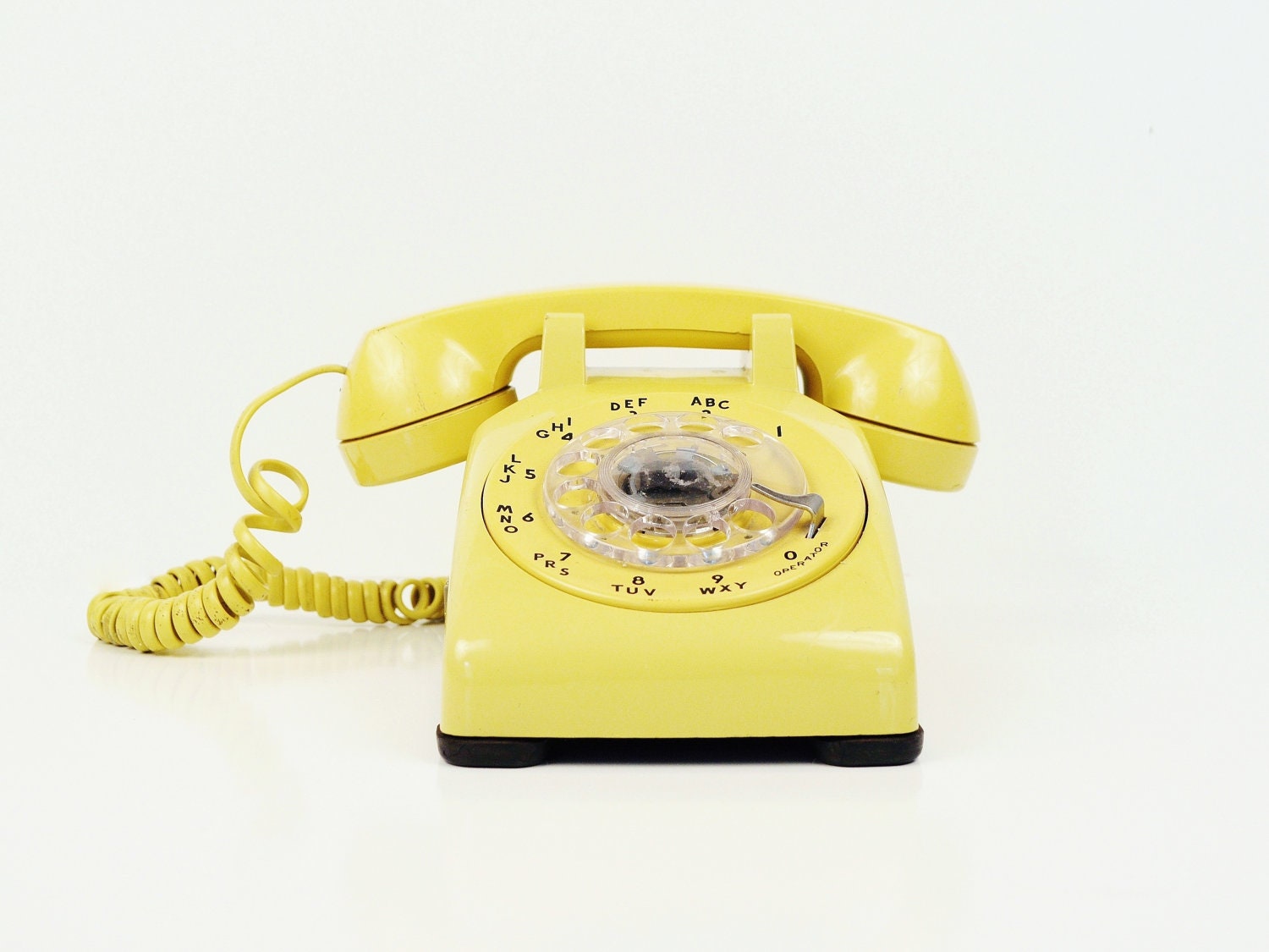 Canary Yellow Rotary Telephone -  Bell Systems Phone - thewhitepepper