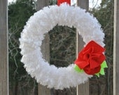 Holiday Decor, Holiday Wreath, Christmas Decorations, Handmade Christmas Gift Ideas, Unique Wreath, White Yarn Decor