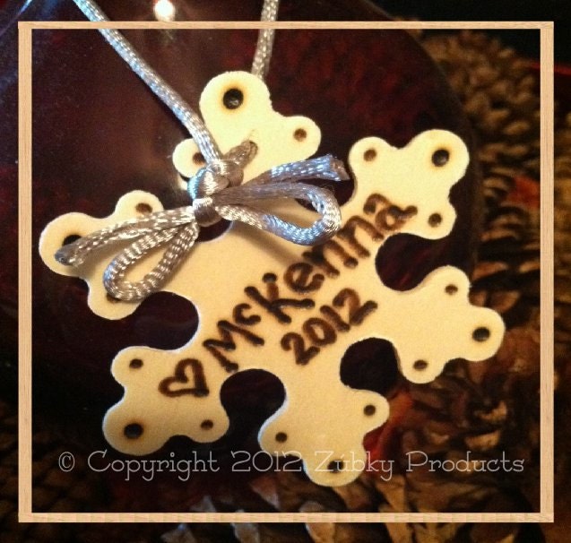 Natural Personalized Wooden Zúbky Snowflake Ornament Gift Tag