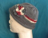Girl's hat & mittens