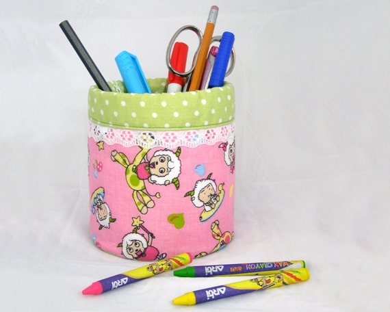 Pencil Holder / organizer - Recycled Tin Can  - Pink and Green Polka Dots - 100% Cotton fabric - Back to School