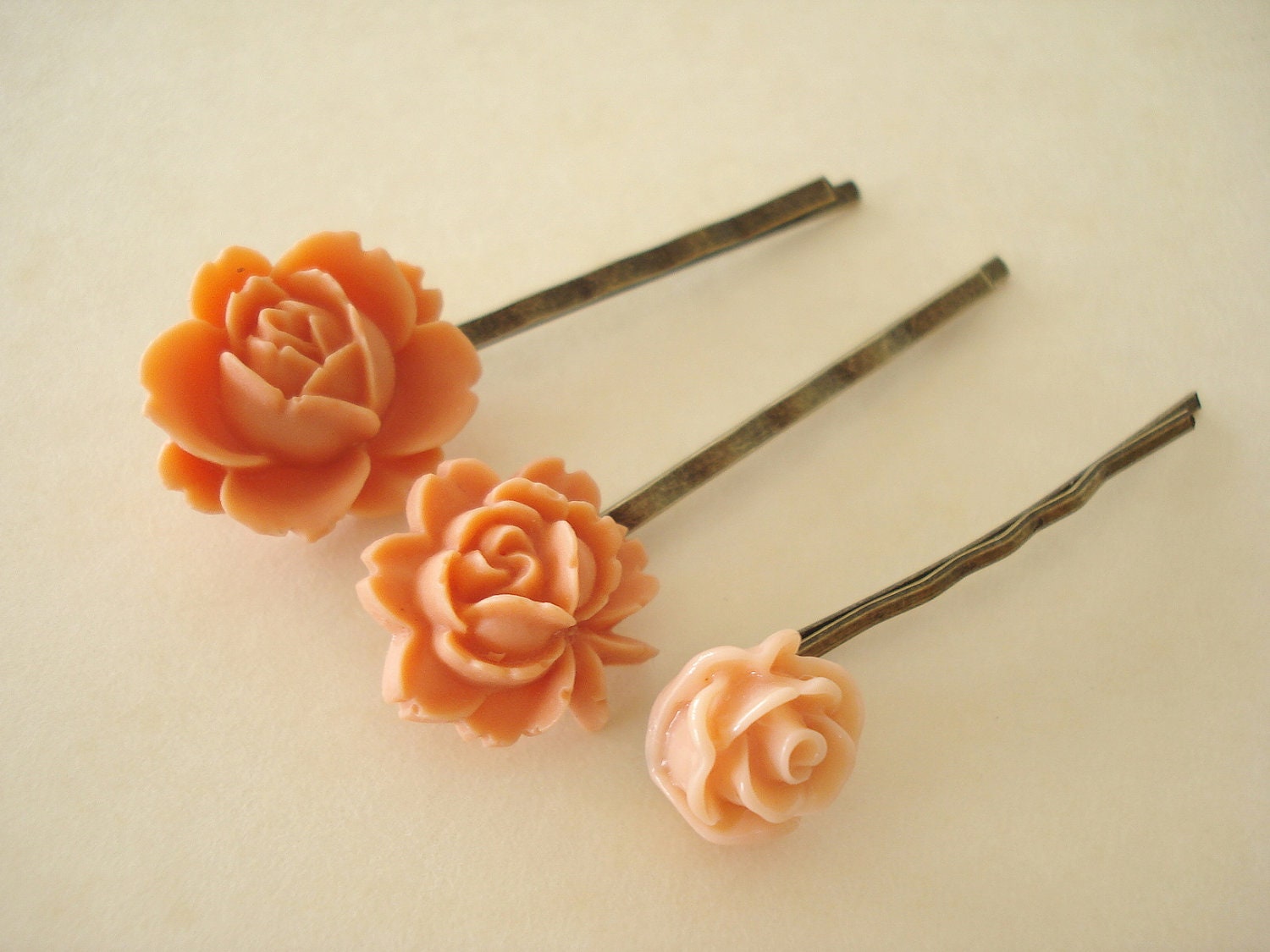 Resin Flower Hairpin Bobby Pins Flower Hair Accessories ( FREE Shipping For The Second or More Items)