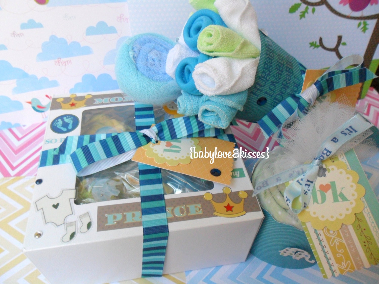 FREE SHIPPING 17 pcs. Onesies, Bibs, Booties & Washcloths Cupcake Gift Set. Washcloth Bouquet with Lollipop. Receivig Blankey Cupcake