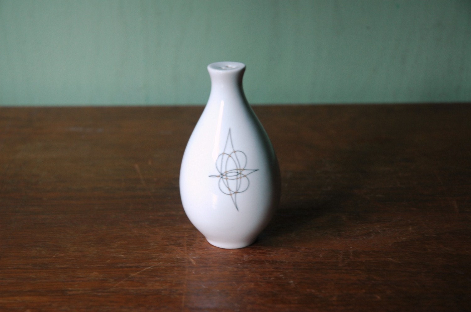 Eva Zeisel Fantasy Hallcraft Salt Shaker - Mid Century Modern Ceramic Shaker