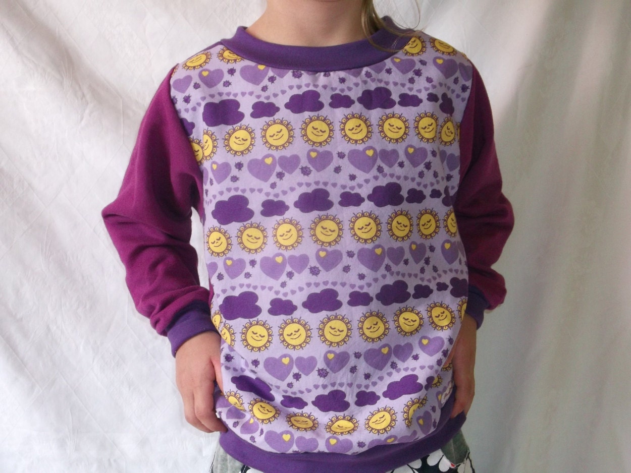 Sweater Sun and Clouds Retro Fabrics  Sz 5-6 Years (EU Sz  110-116)