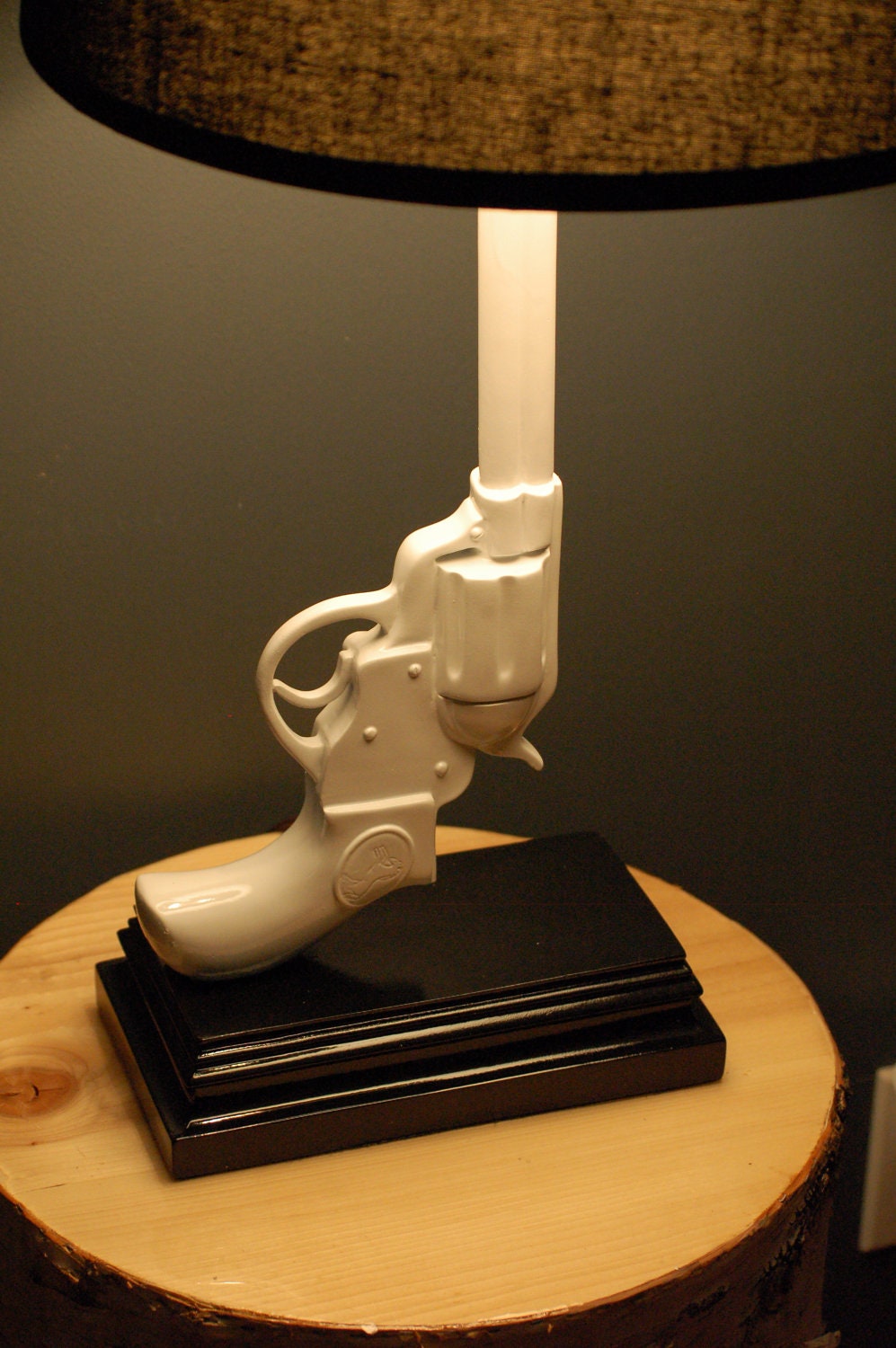 Super Chic Gun Lamp
