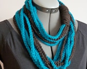 turquoise/brown crochet necklace with for fall/winter