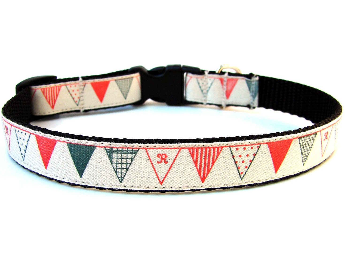 Unique Dog Collar Bunting Flags