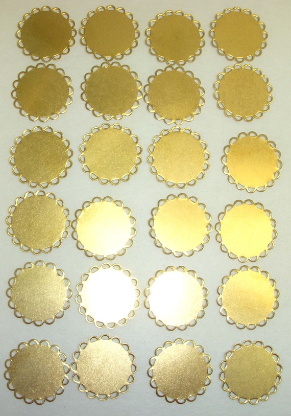 Lace Edged Flat Brass Blanks, 24 Pieces, Round, 22mm, One Lot Only, B'sue, Item0950