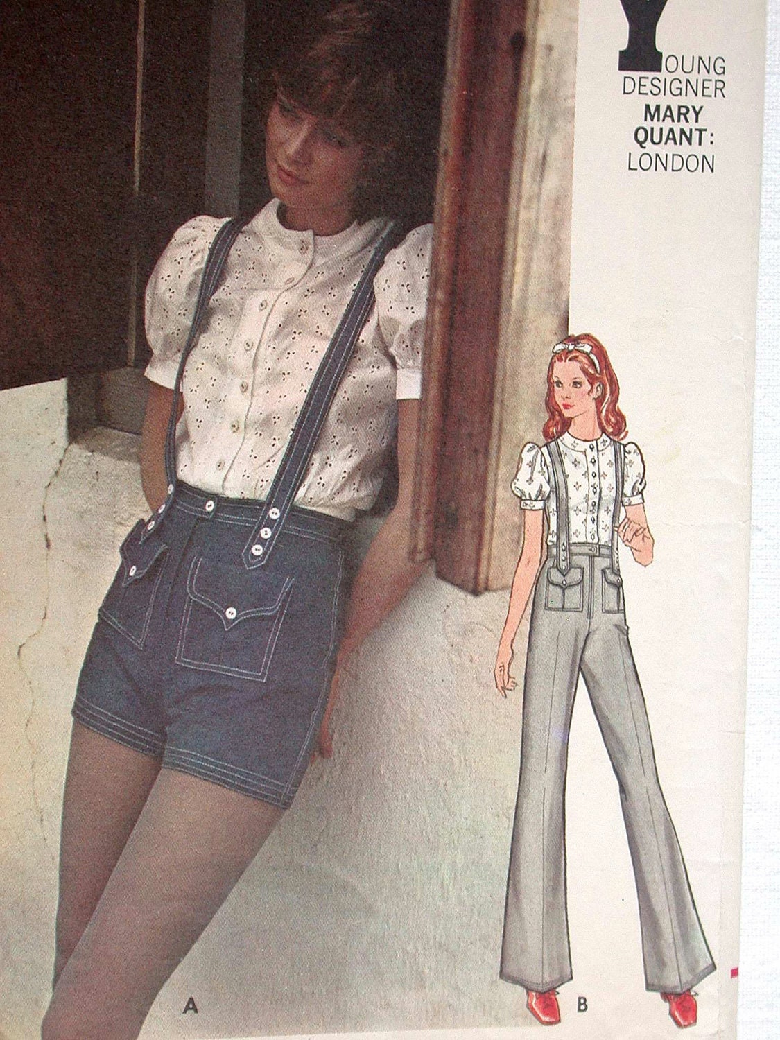 Butterick Pattern No 6243 UNCUT VIntage 1970s SIze 9 Bust 32" Blouse Top Pants Shorts Designer Mary Quant London