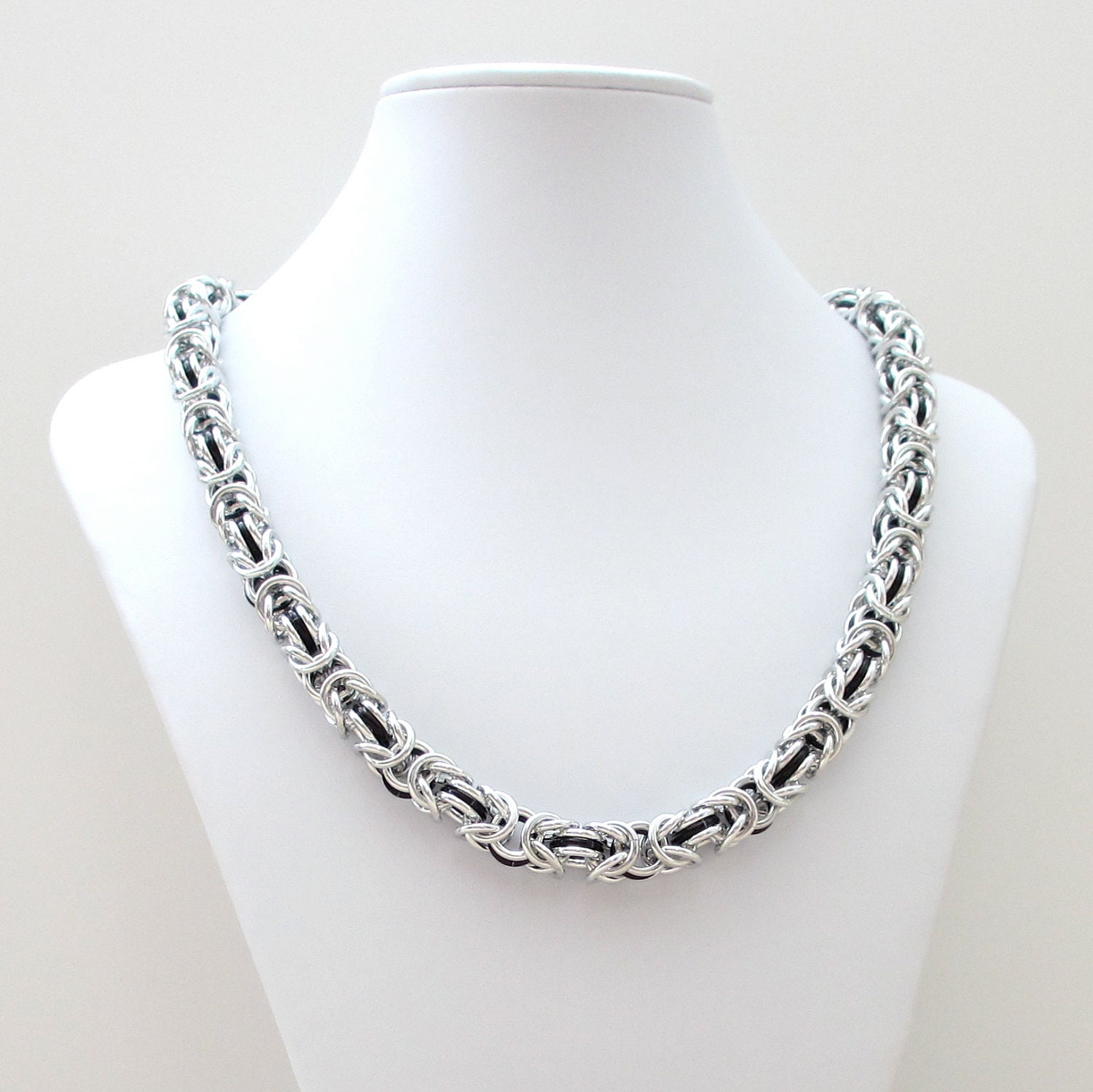 Chainmail Byzantine necklace in silver & black, unisex