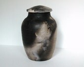 Lidded Jar - Smoke Fired with Horse Hair