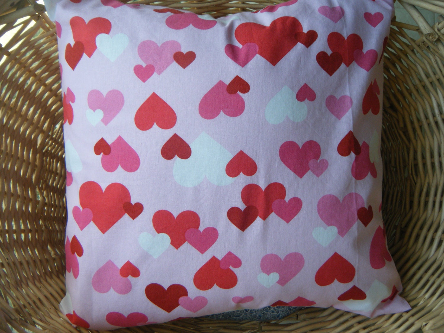 Valentines Pillow cover, 14" pink hearts