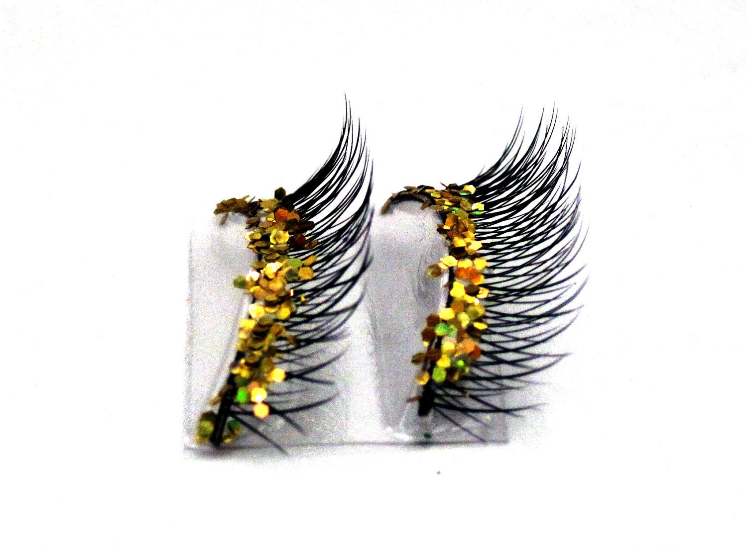 Natural Gold Glitter Faux Eyelashes