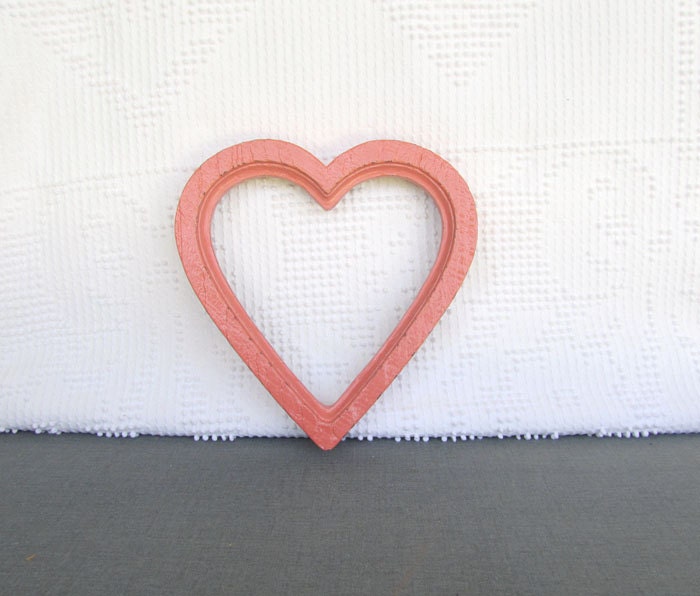 Coral Heart Frame Upcyled Homco Heart Frame OPEN Frame- Upcycled painted wall decor College Dorm Nursery Teen or Girl room