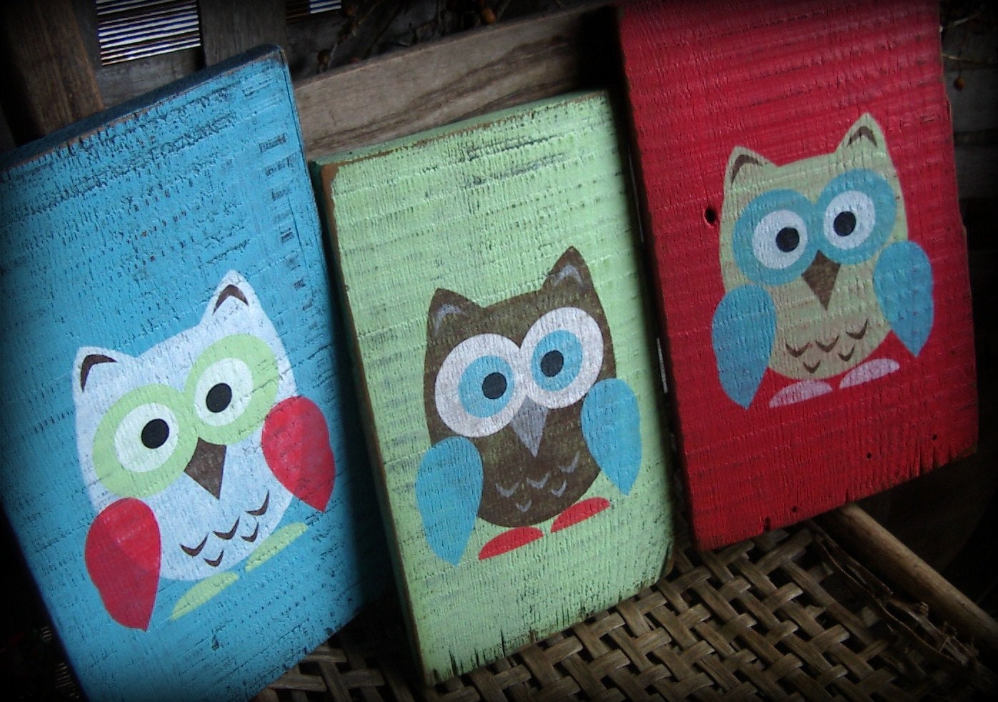 Rustic HOOT OWL trio of hand painted, barn wood sign's. Nursery, Shower gift, Turquoise blue, Lime green, Strawberry Red, Brown.
