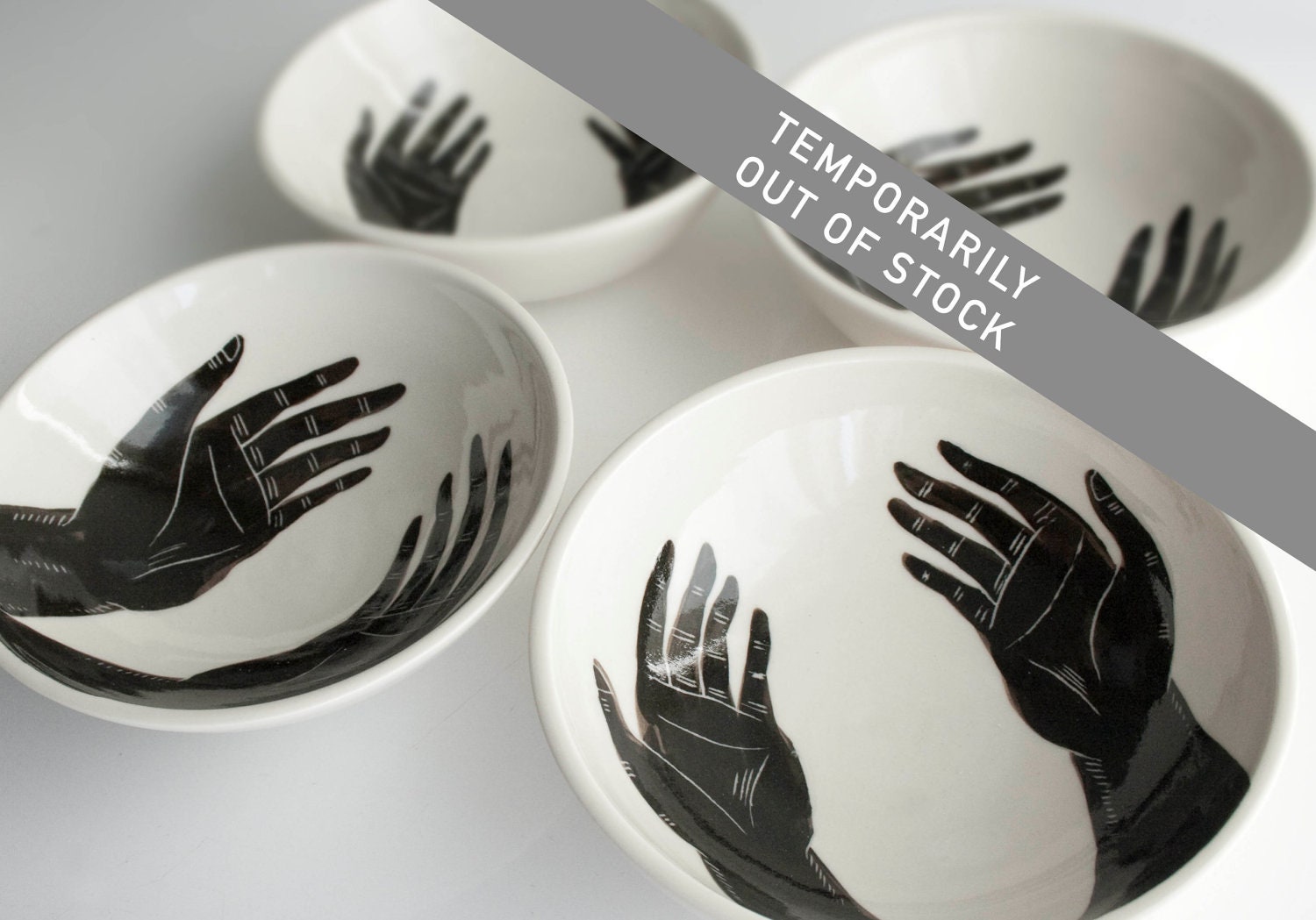 Grasp (Porcelain Bowls) set of 4