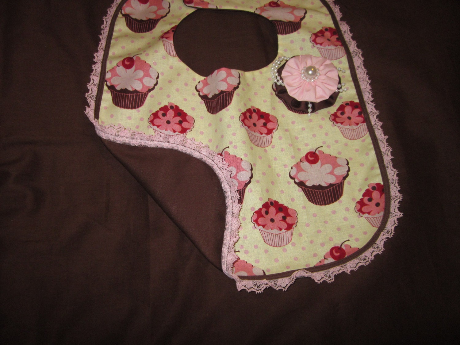 Cupcake Print Baby Bib & Burp Cloth Set