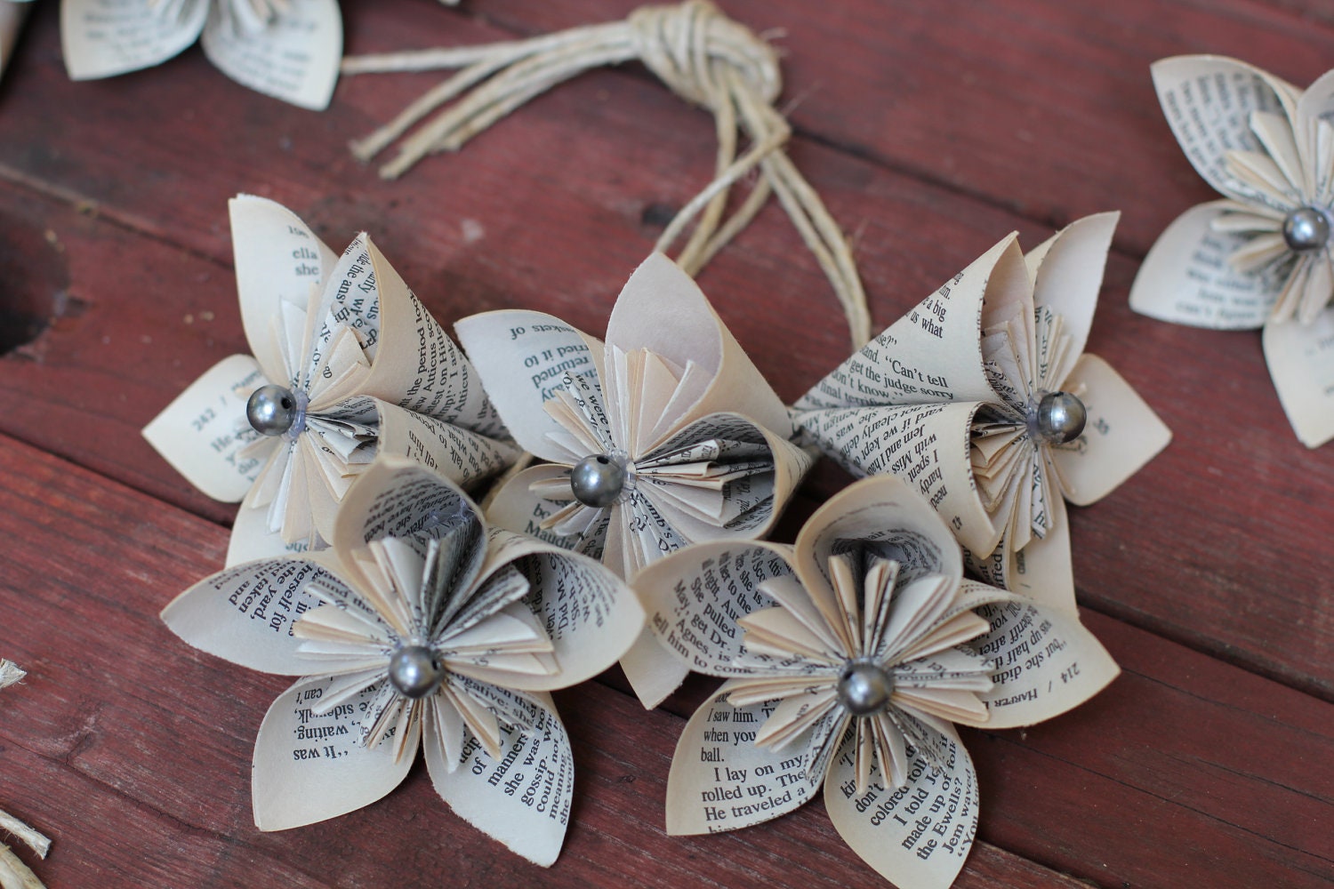 To Kill a Mockingbird Custom Wedding Order - 55 paper lilies on 10" twine - Place Setting / Wedding Favor Gifts