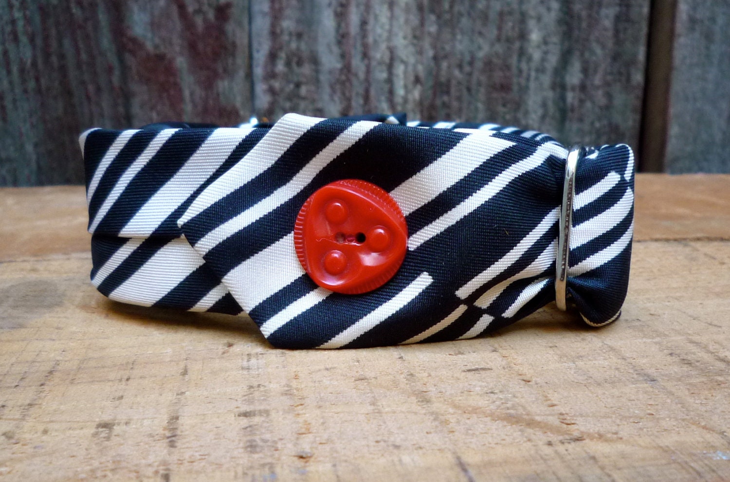 Vintage Tie Collar - Button-Down - Medium