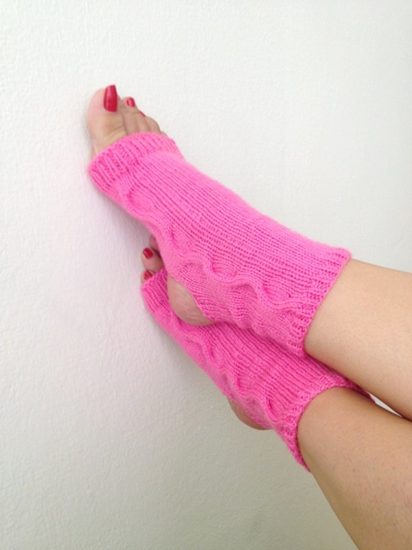 Pink flambe toeless yoga socks ,socks,pilates,flip flops,sandals,home slippers
