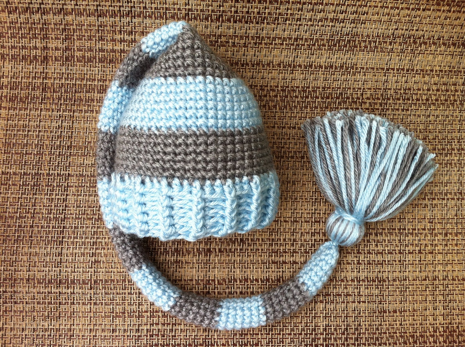 Baby Boy Elf Hat, Newborn Boy Photo Prop, Pixie Hat, Grey an Blue Beanie, Tassel Hat.