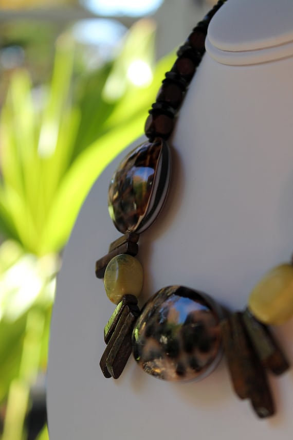 FREE SHIPPING Pago Pago - Chunky Statement Necklace Tiger Cowrie Shells, Yellow Turquoise Gemstones (Tribal, Ethnic, Stylish) FREE Gift Box