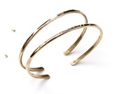 Tribal Brass Bangle Cuff Set / thin gold stacking bracelets / mixed textures: hammered finish, primitive carved line design
