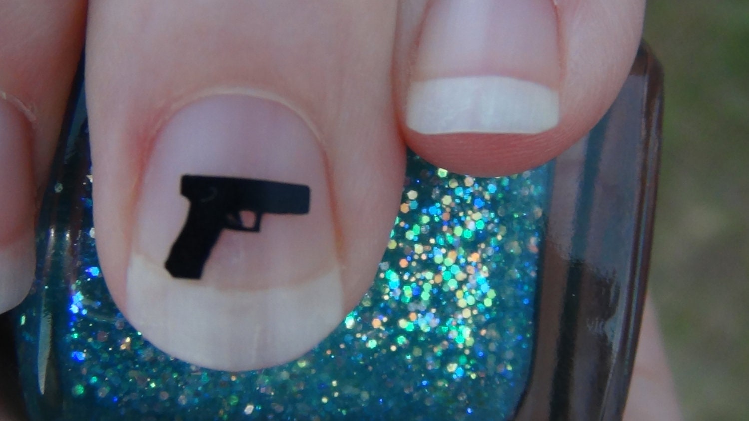 9mm Pistol Nail Art Decals Logo Set of 20 Vinyl Gun Stickers Applique Manicure Pedicure Party Gifts Stocking Stuffers
