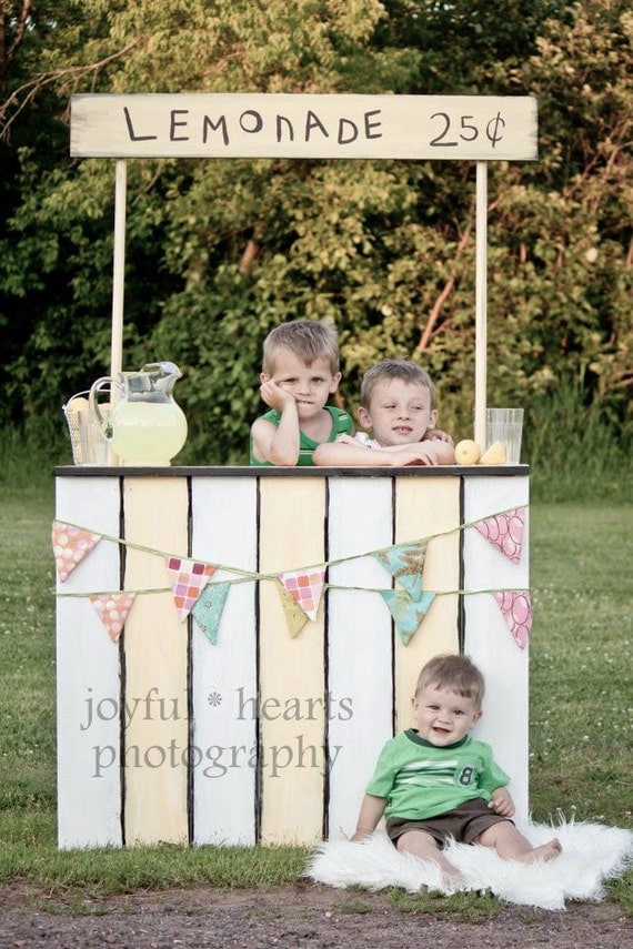 Lemonade Stand, Custom Photography Prop, Childrens Photos, Mini Session Prob, Summer, Valentines, UNFINISHED