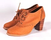 LACE. Leather oxford shoes / leather lace up boots / sizes US 4-13. Available in different leather colors.